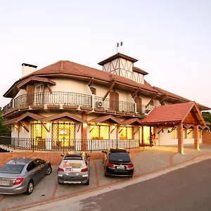 https://moinho-italia-hotel.camposdojordaohotels.net
